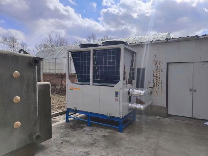 Il trend della transizione energetica è alle porte: le pompe di calore a doppia fonte risolvono i problemi dell’elevato consumo energetico e delle elevate emissioni. Il trend della transizione energetica è alle porte: le pompe di calore a doppia fonte risolvono i problemi dell’elevato consumo energetico e delle elevate emissioni.