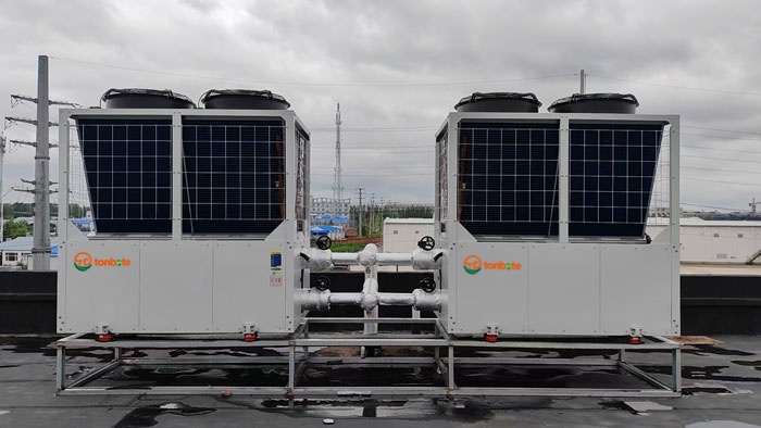 L’inizio verde del periodo 15-15: le pompe di calore a doppia fonte contribuiscono alla costruzione di parchi e fabbriche a zero emissioni di carbonio